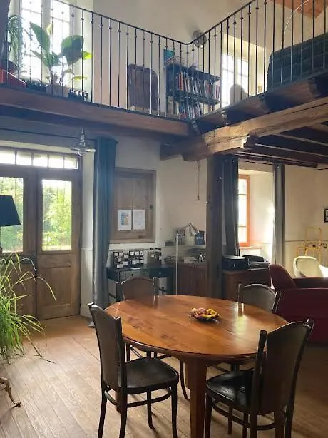 Bed and Breakfast Chambres D'Hotes A La Ferme De Coumodous Montmaurin